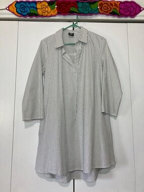 bobeau Medium Made in USA Cotton Pop-over Shirt Dress with Pockets Minimalist
